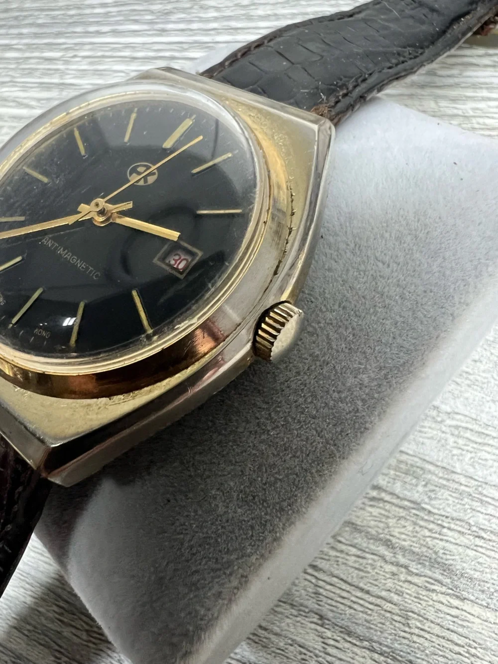 Vintage Mechanical Black Dial Gold Tone Men's Watch